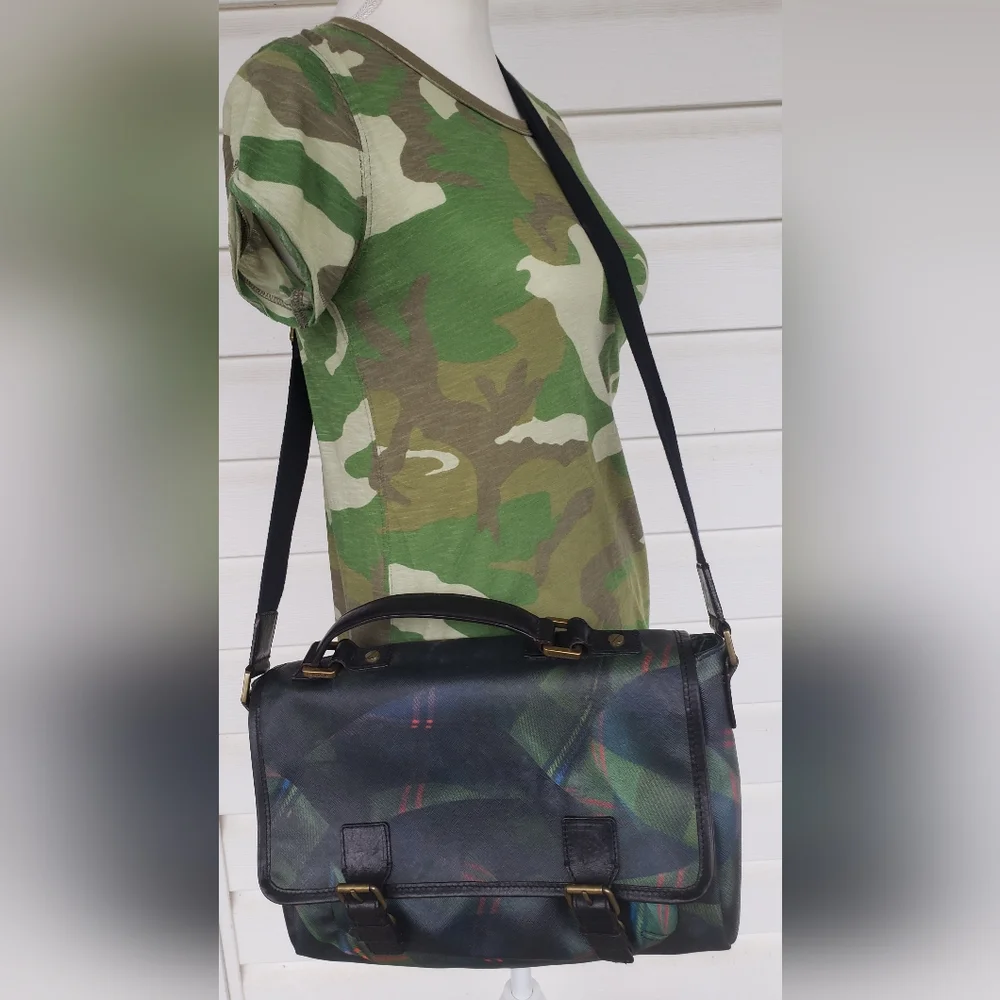 L.A.M.B. Gwen Stefani Vintage Messenger Bag!! - Picture 9 of 15